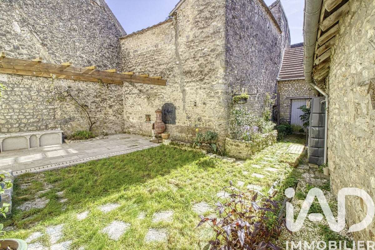 Photo 3 - Maison à BOESSES