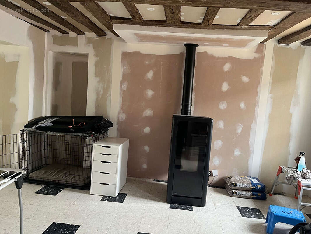 Maison à CRIQUEBEUF-SUR-SEINE