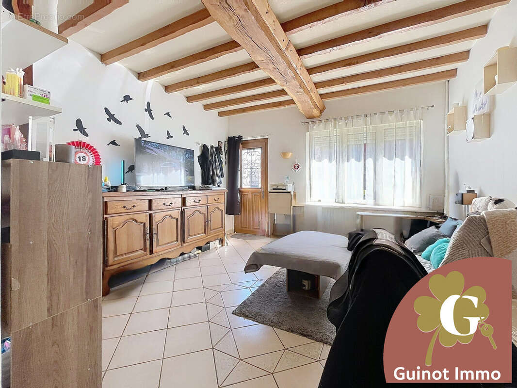 Maison à LILLEBONNE