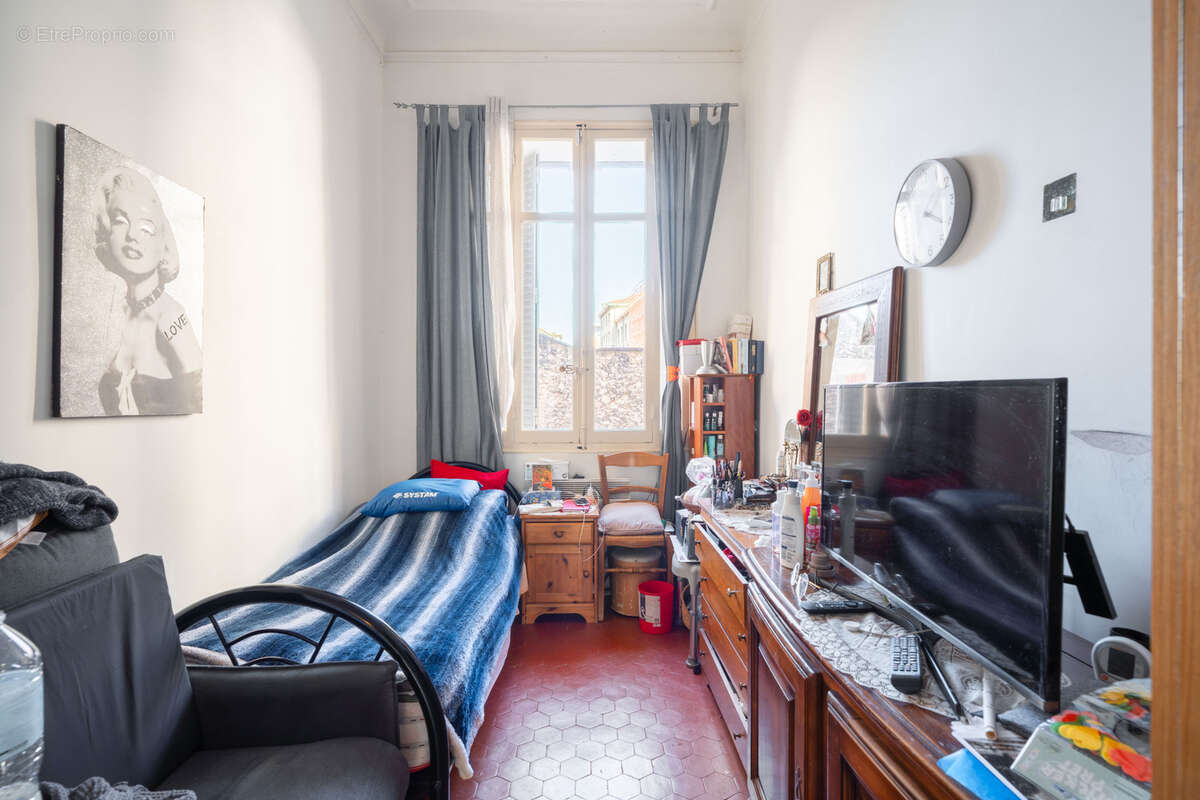 Appartement à MARSEILLE-6E