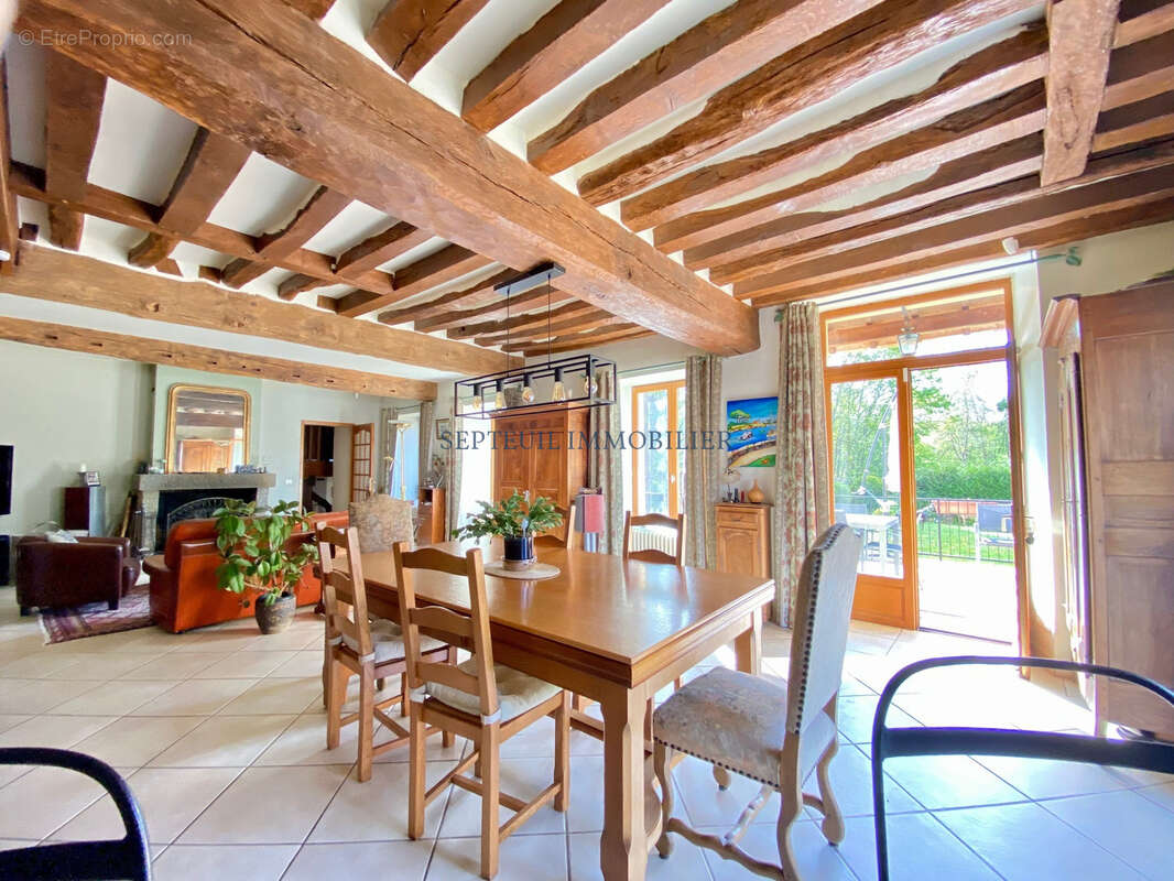 Maison à SEPTEUIL