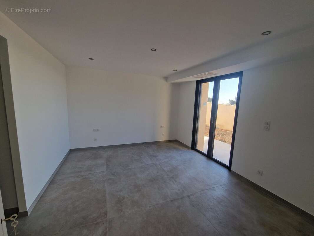 Maison à LA VALETTE-DU-VAR