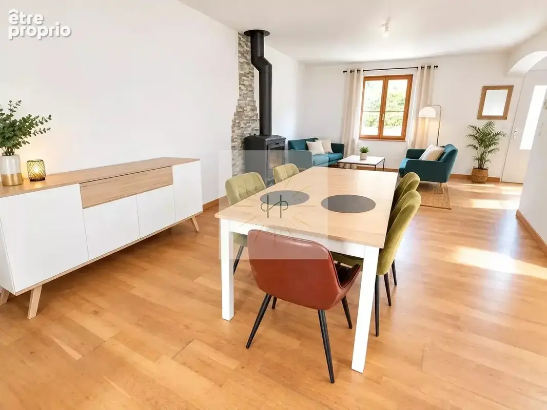Maison 5 pièces 115 m² à vendre à Rochemaure (07400) - photo 3