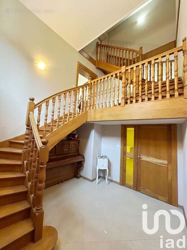 Photo 2 - Maison à AUTUN