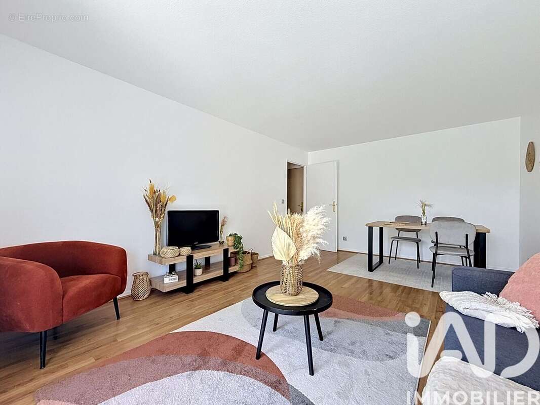 Photo 3 - Appartement à SAINT-GRATIEN