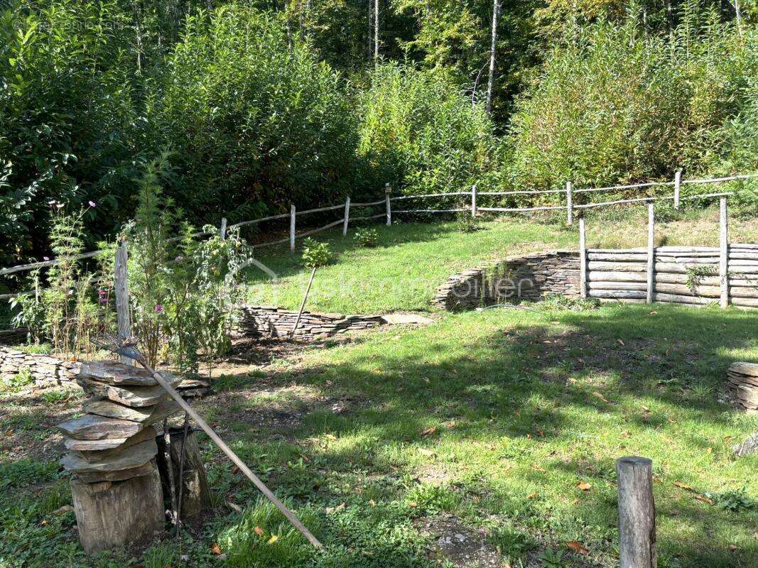 Maison à CAUDEBRONDE