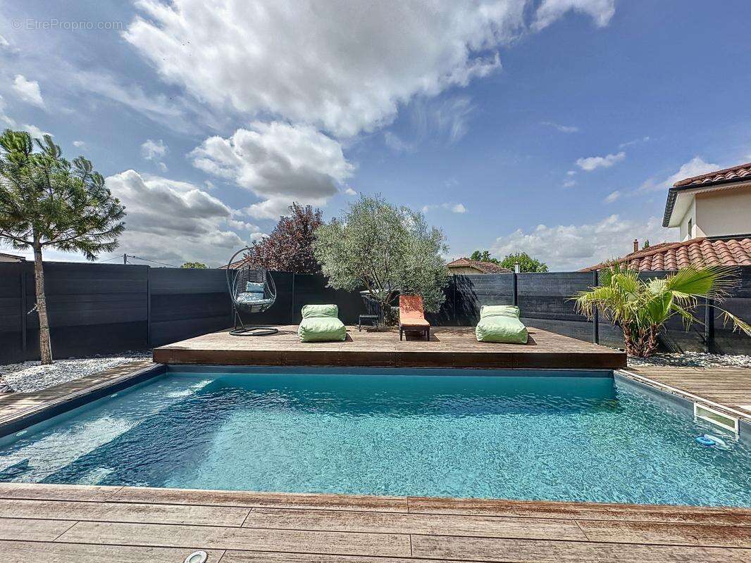 Maison à SAINT-SYMPHORIEN-D&#039;OZON