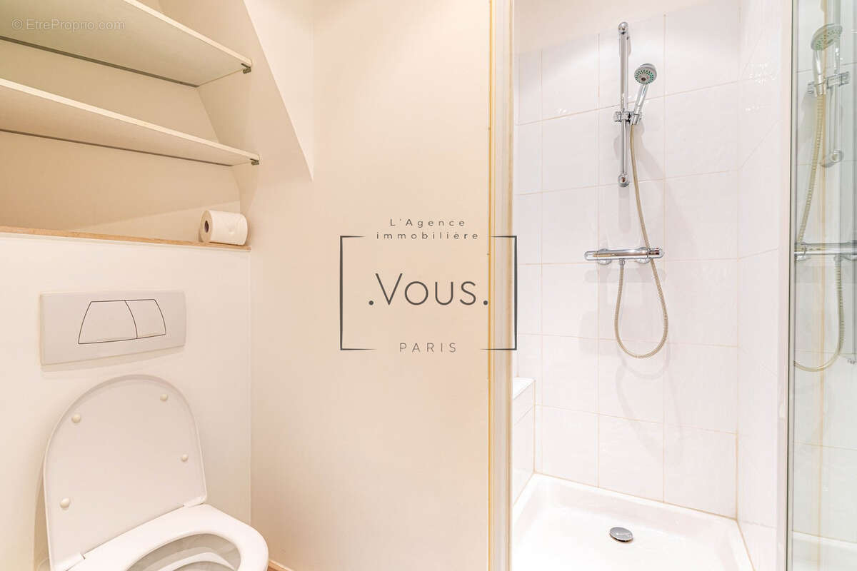 Appartement à PARIS-8E