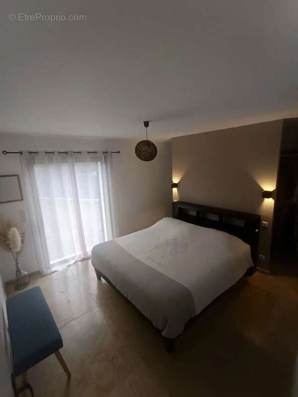 Maison à PELISSANNE