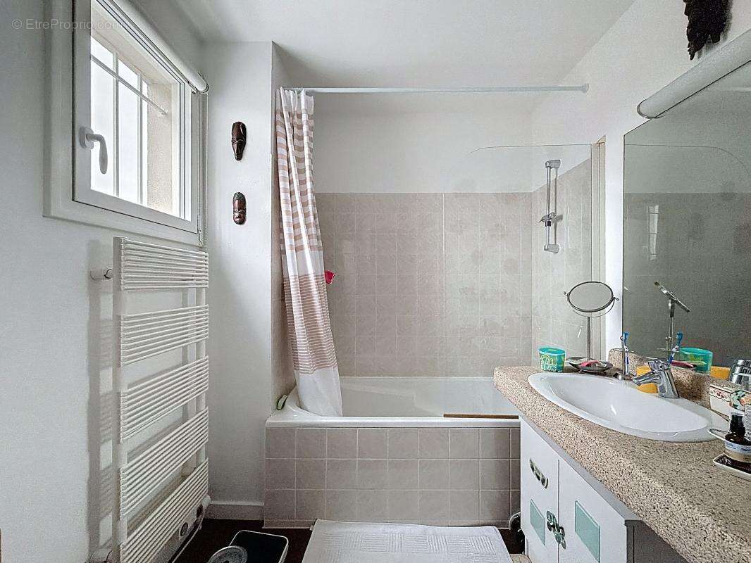 Appartement à ELANCOURT