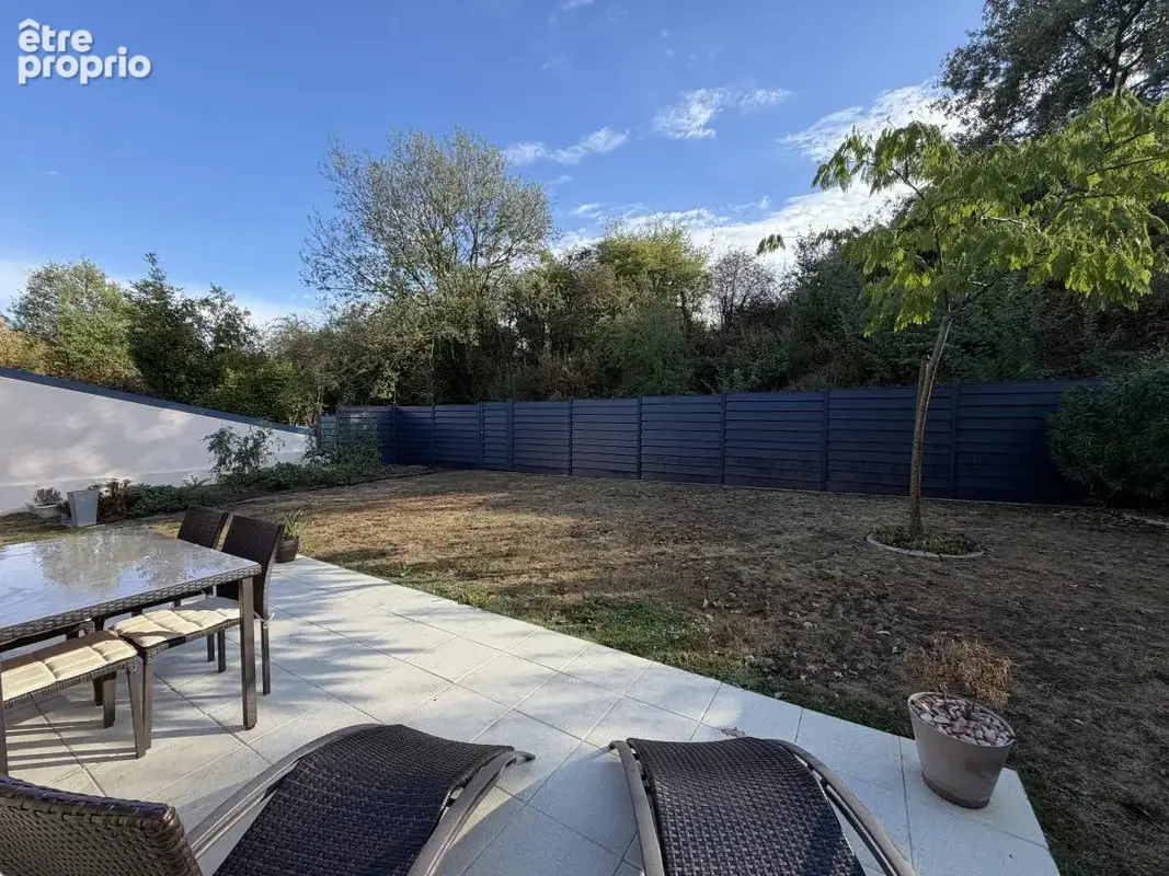 Maison 86 m² à Cholet  - photo 2
