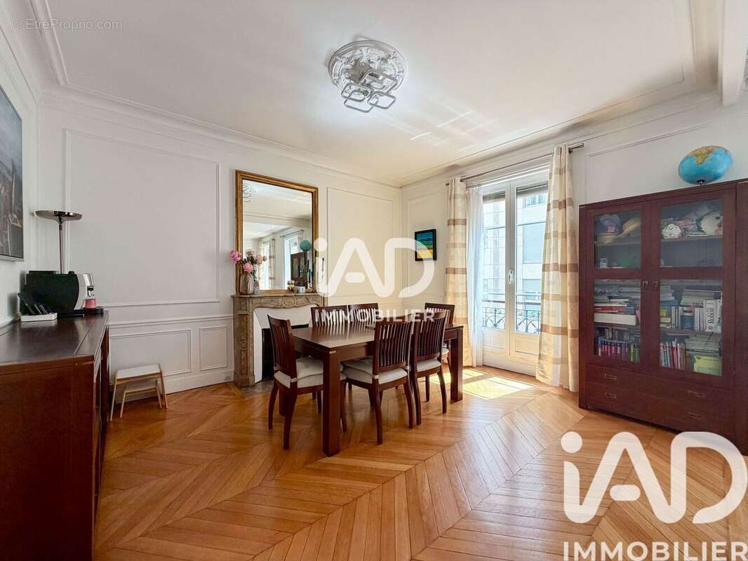 Photo 5 - Appartement à PARIS-16E