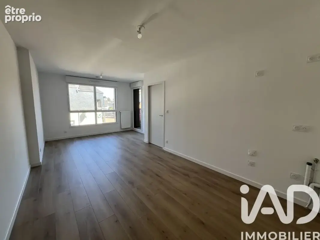 Photo 1 - Appartement à LA CHAPELLE-DES-FOUGERETZ