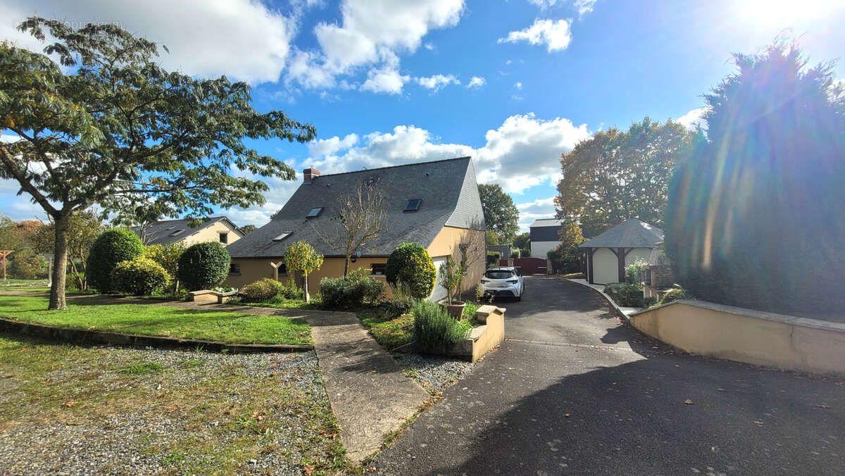 Maison à CHATEAUGIRON