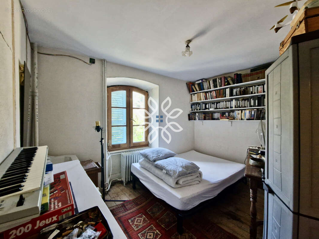 Maison de village 180m2 - photo 7