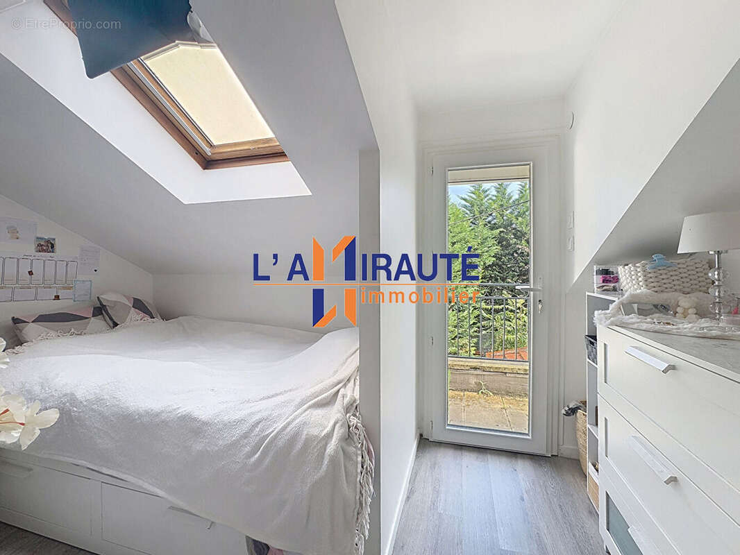 Maison à HOUILLES