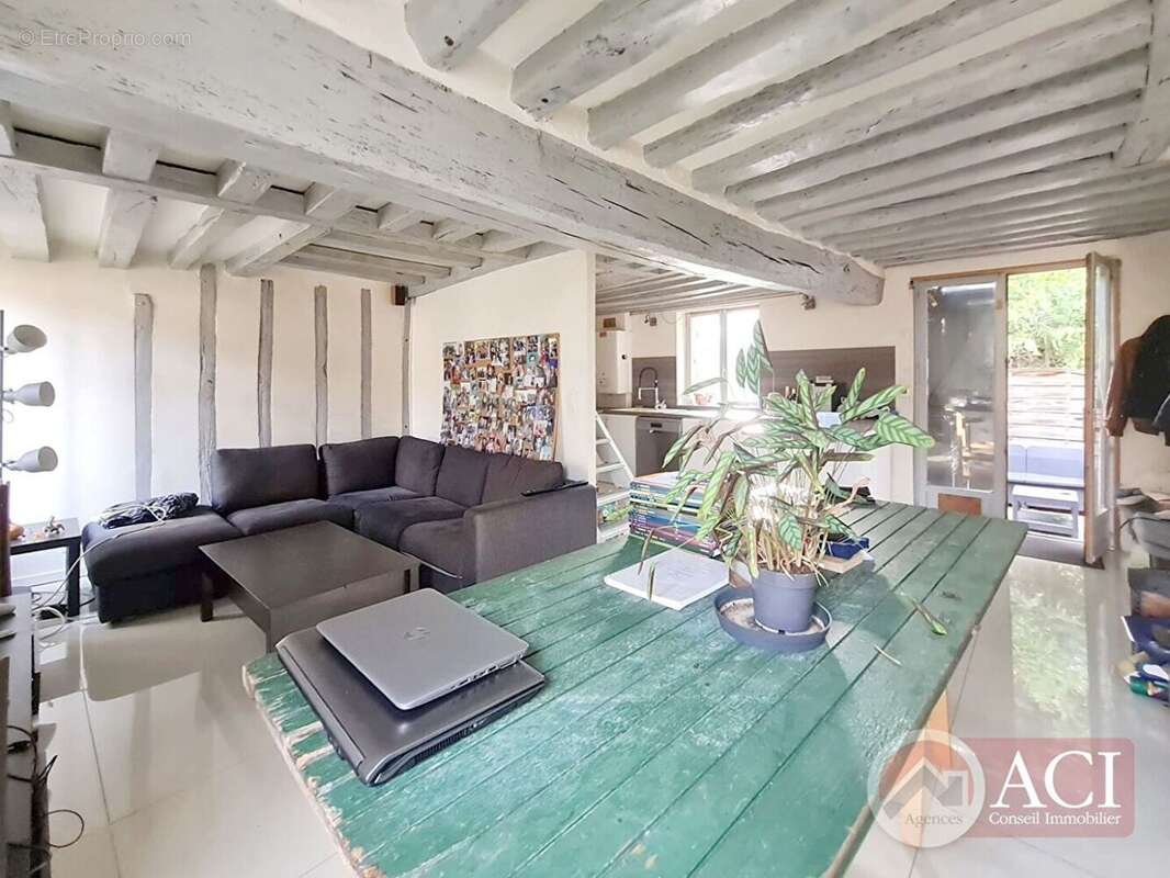 58624297b.jpg - Appartement à GROSLAY