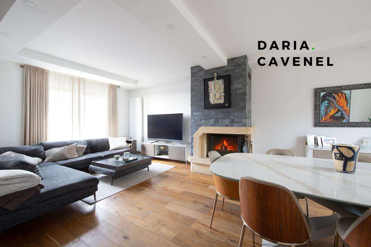 Maison à L'HAY-LES-ROSES