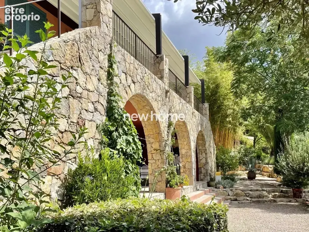 Magnifique villa avec vue panoramique à Lorgues - photo 6
