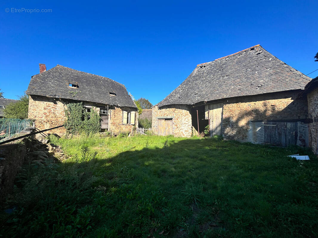 Maison à BEYSSAC