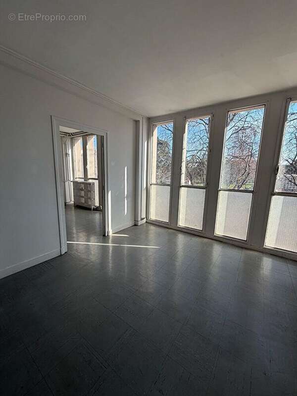 Commerce à CHALON-SUR-SAONE