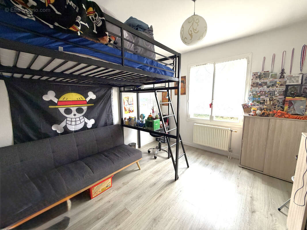 Maison de plain-pied 5 pièces à Oullins - photo 10