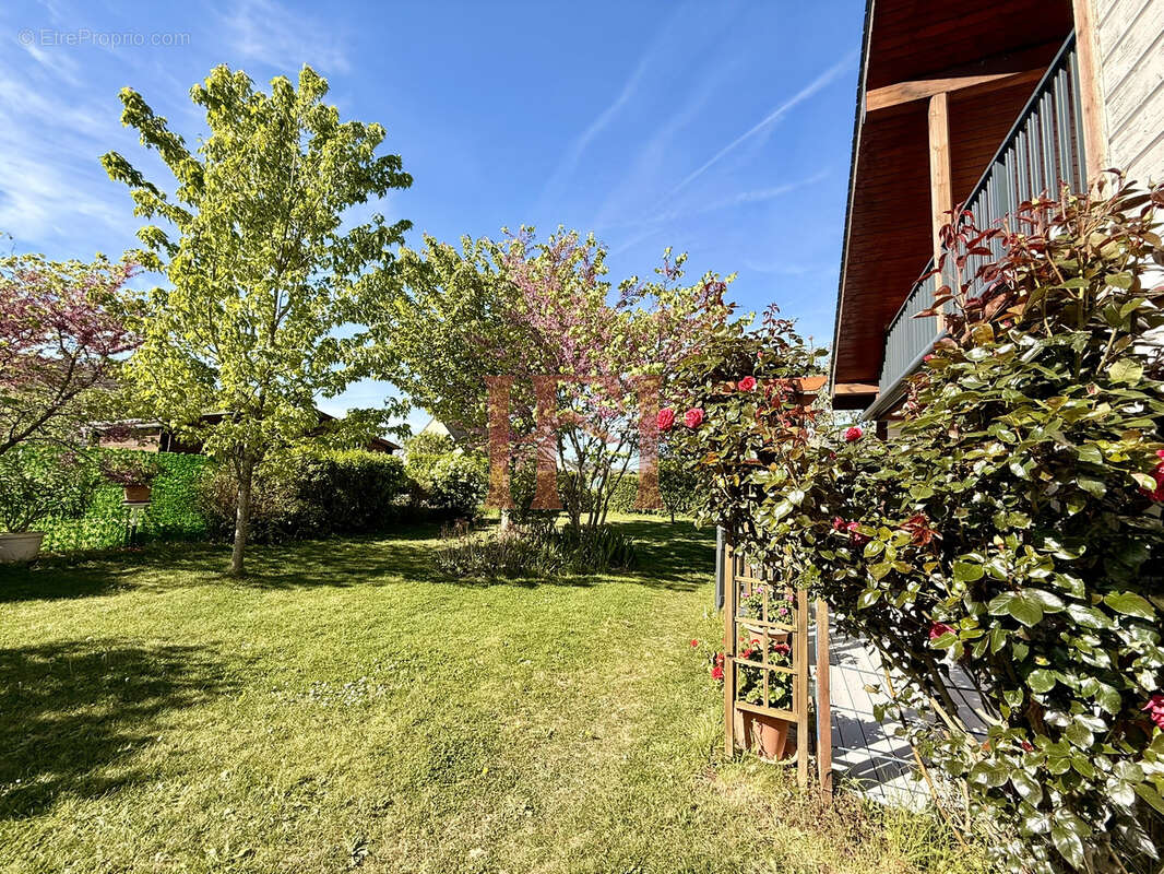 Maison à CLOYES-SUR-LE-LOIR