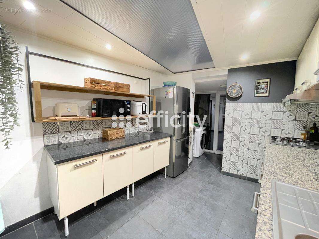 Maison à FACHES-THUMESNIL