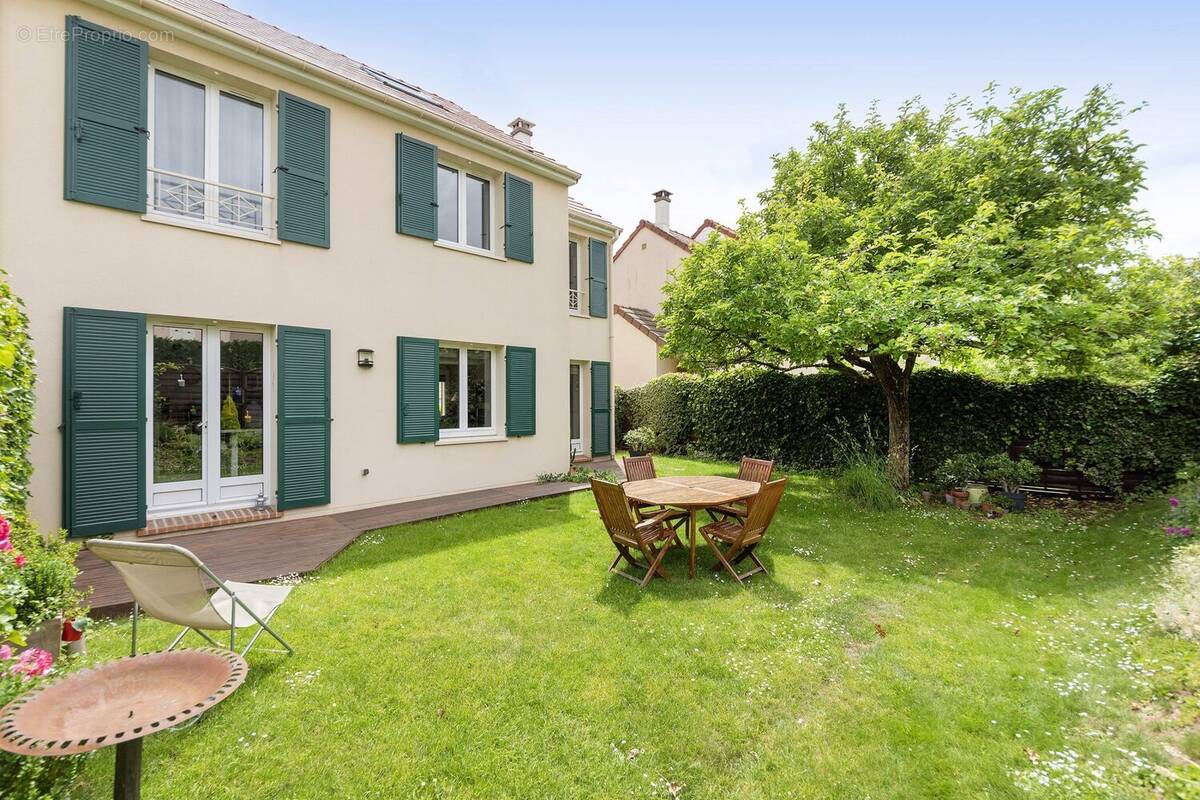 Maison à NOZAY