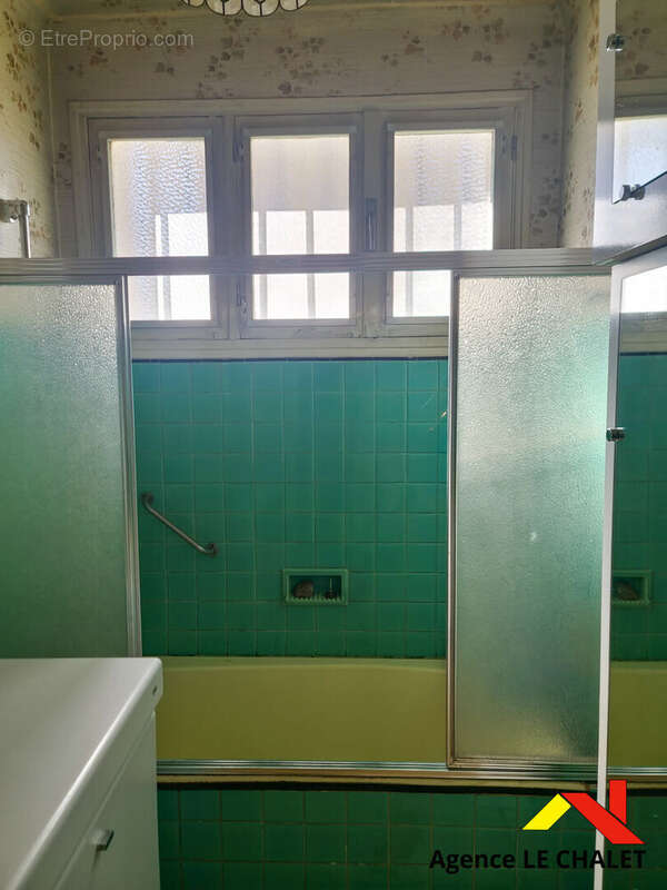 Maison à VILLENEUVE-LE-ROI