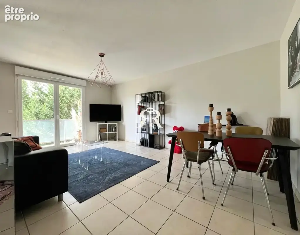 Appartement 2 chambres avec balcon, garage et cave - photo 10
