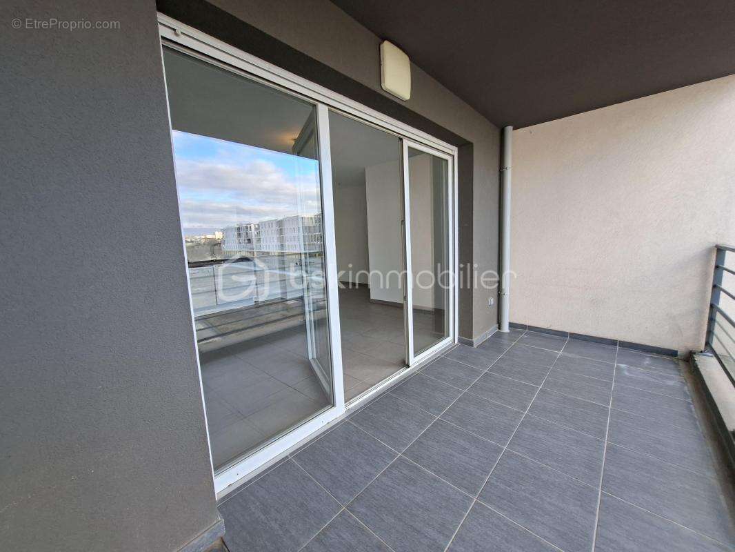 Appartement à MARSEILLE-10E