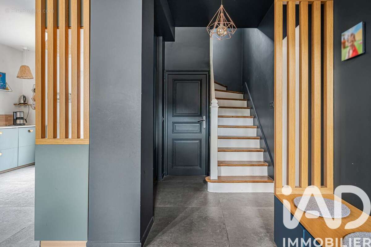 Photo 2 - Maison à NANTERRE