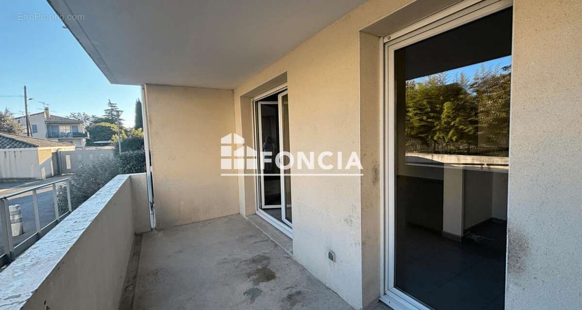 Appartement à LUNEL