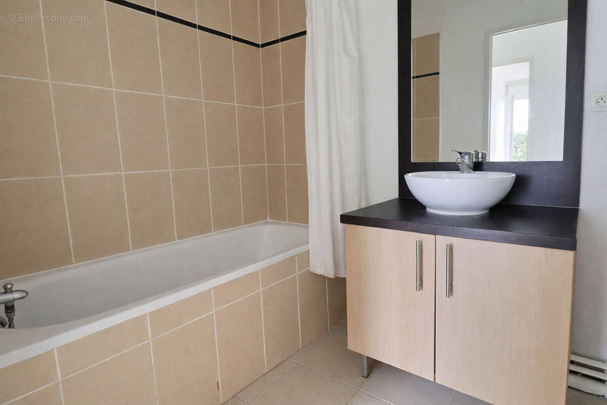 Appartement - 3 pièces - 69 m² -Saint-Gervais - photo 7