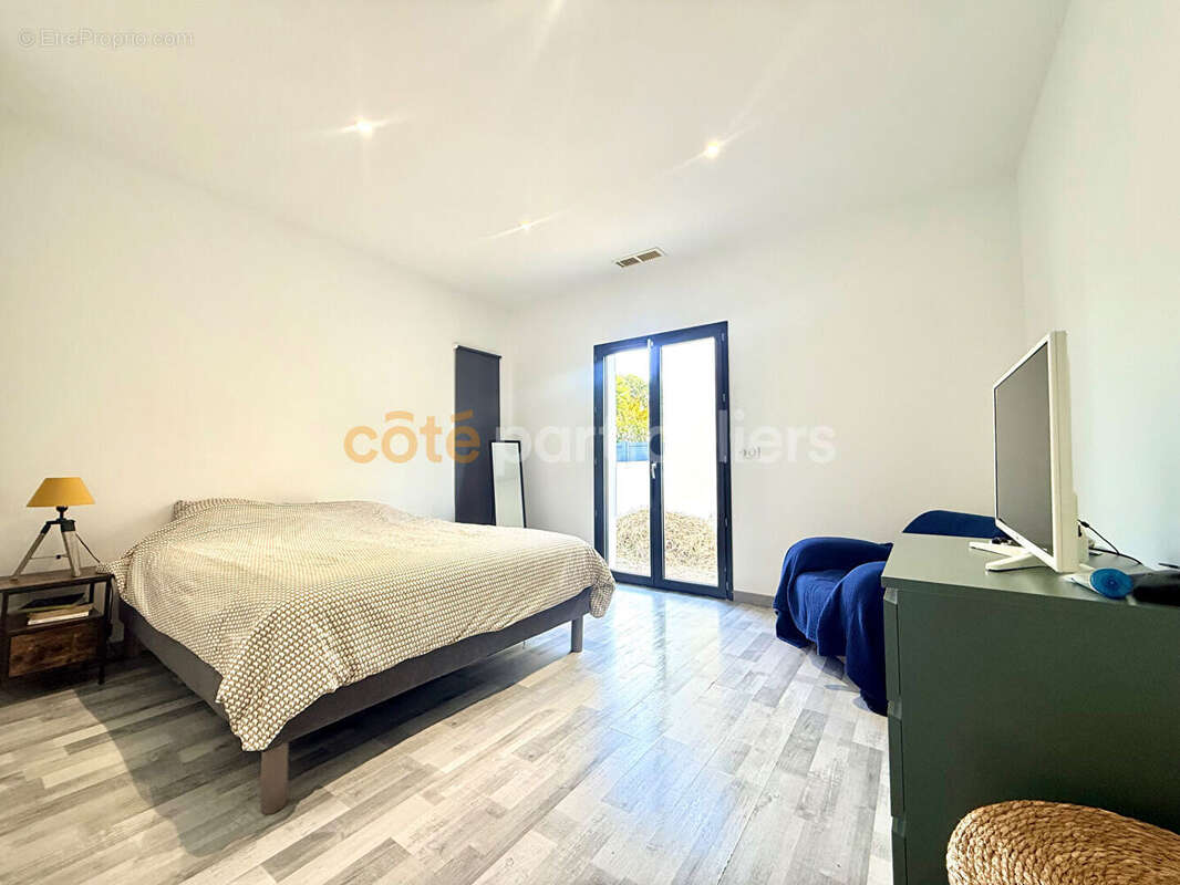 Maison à AIGUES-VIVES