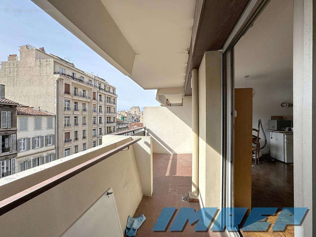 Appartement à MARSEILLE-6E