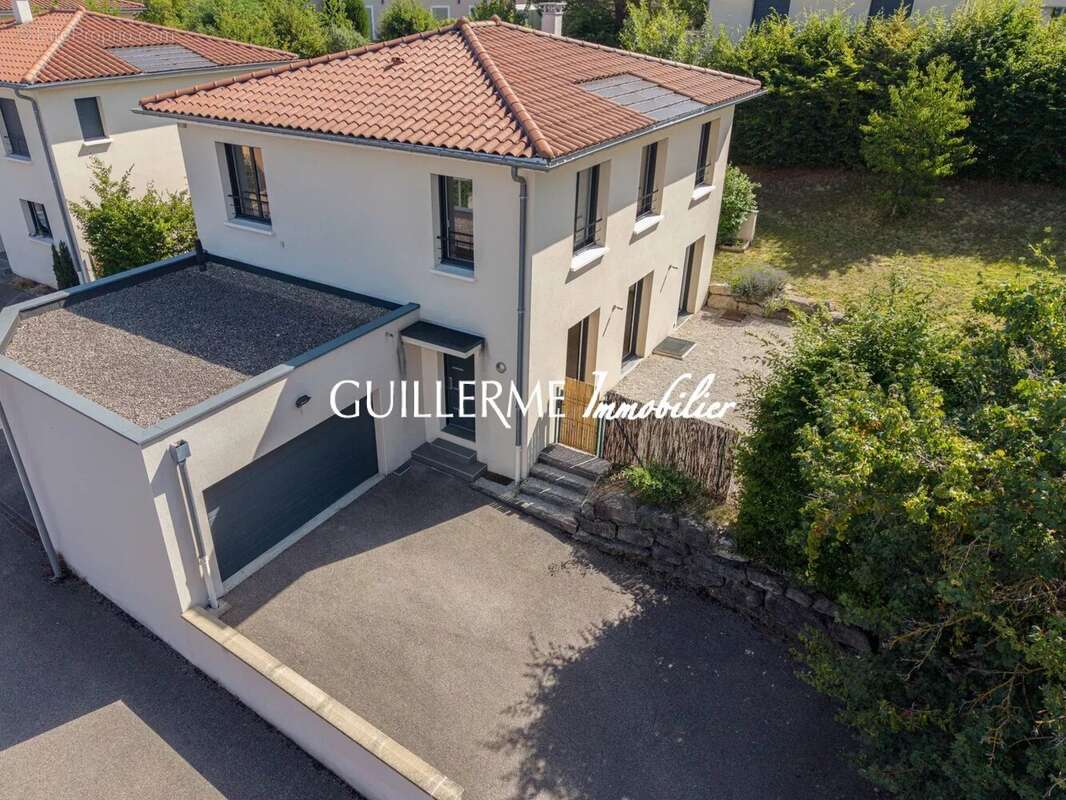 Maison à DARDILLY
