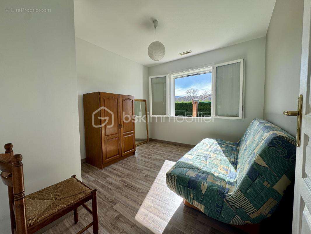 Maison à LABRUGUIERE