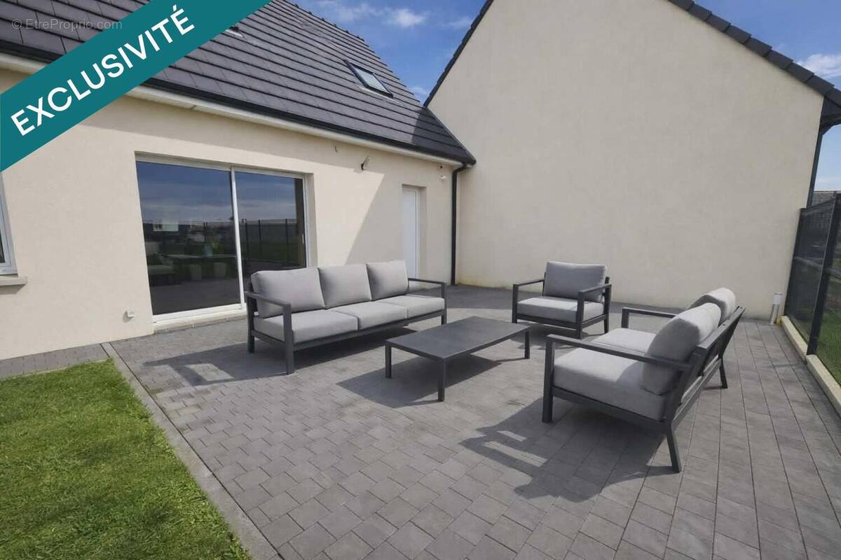 Photo 1 - Maison à CORBIE