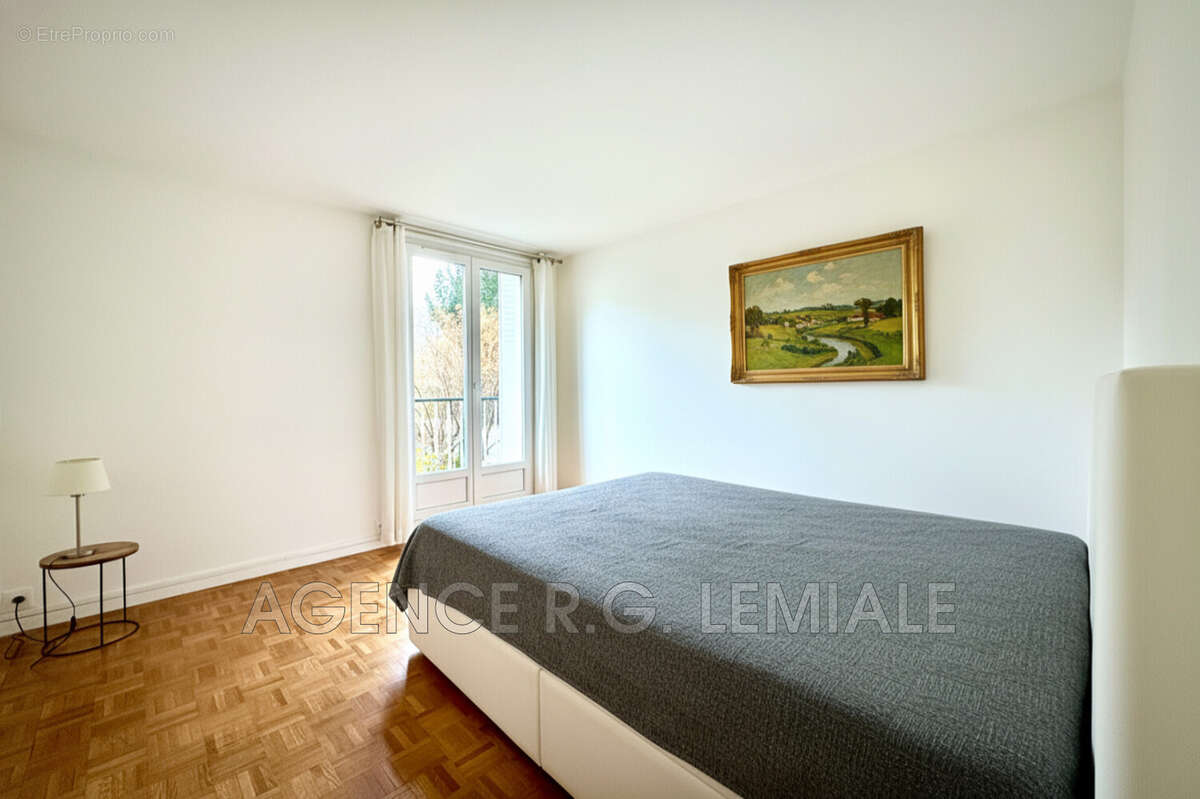 Appartement à MAISONS-LAFFITTE