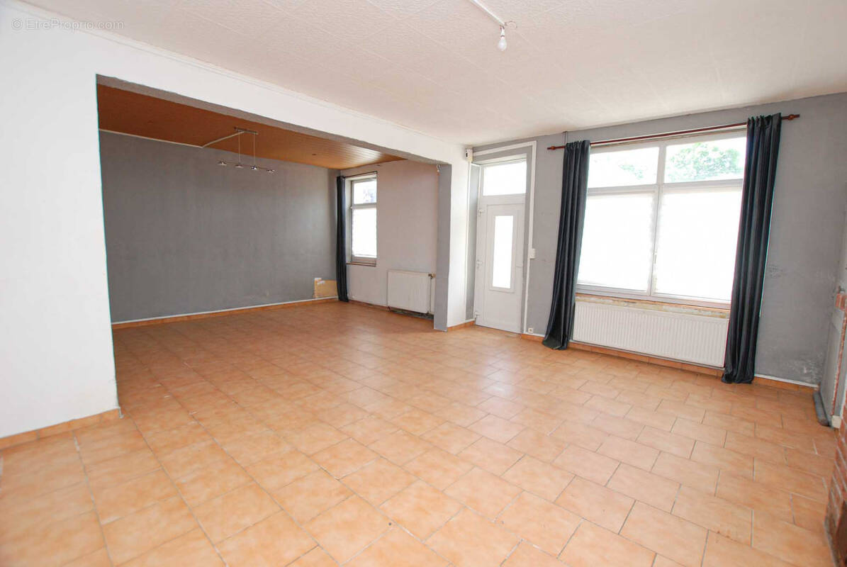Maison à VIEUX-RENG