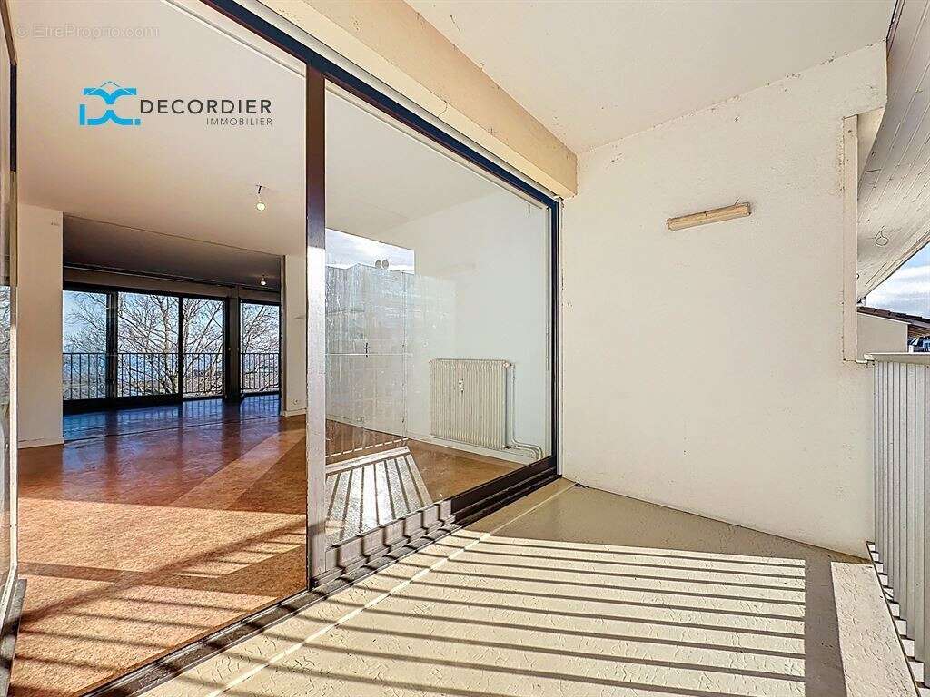 Appartement à EVIAN-LES-BAINS