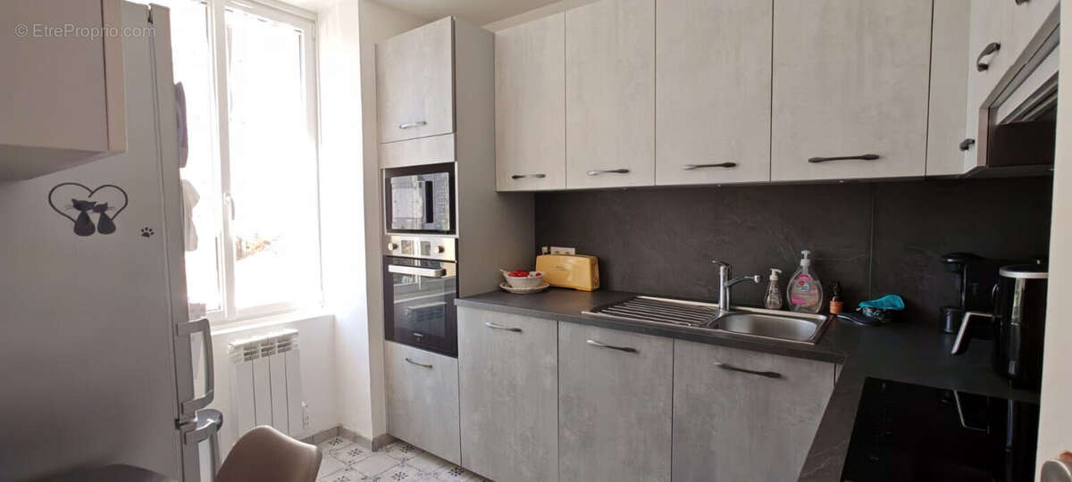 Maison à VILLENEUVE-LE-COMTE