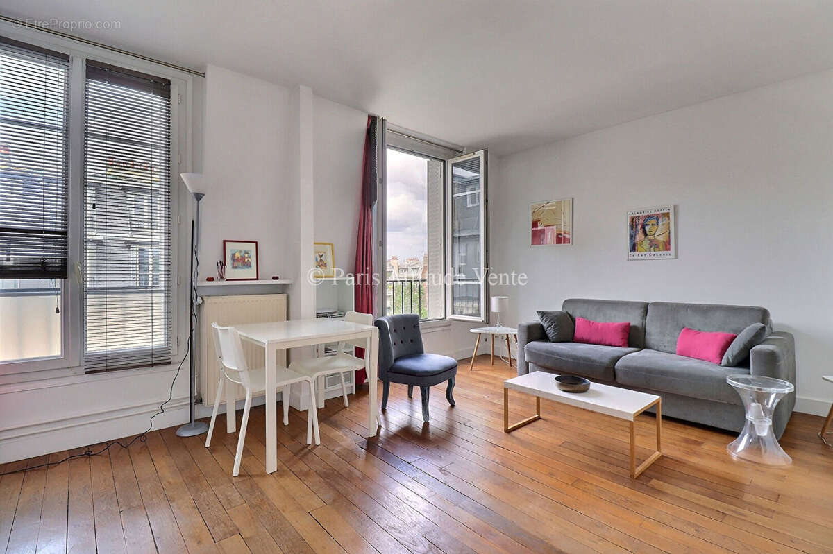 Appartement à PARIS-6E