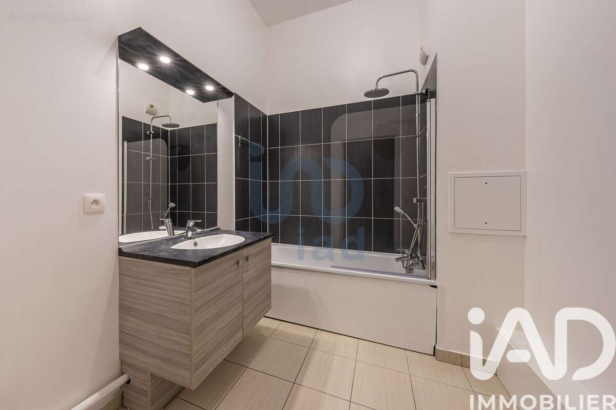 Photo 5 - Appartement à CHOISY-LE-ROI