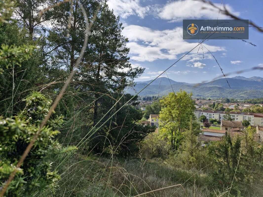 Terrain à LAVELANET