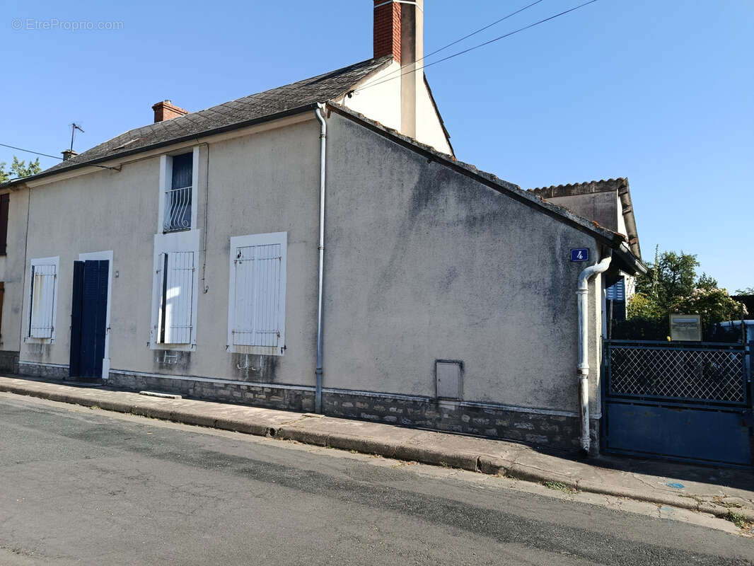 Maison à SANCOINS