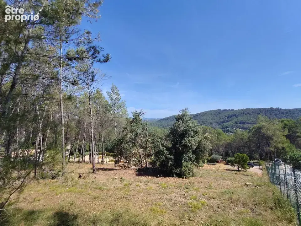 Terrain à TARADEAU