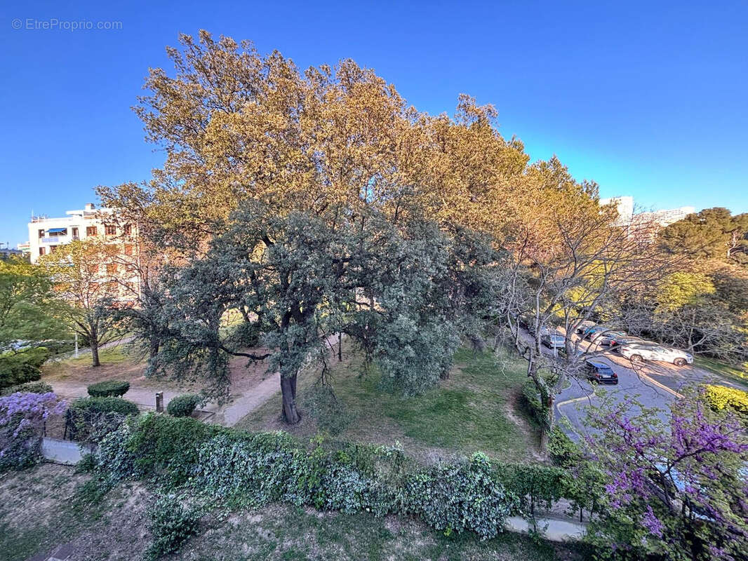 Appartement à MARSEILLE-9E